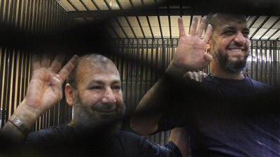 بدء جلسة طعن «البلتاجي وحجازي ومنصور» على حبسهم في «تعذيب محام»