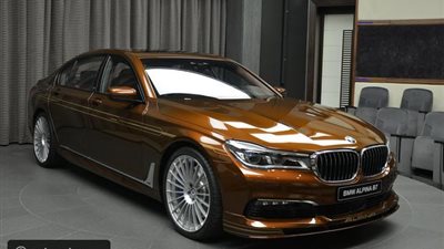 الشبك الأمامي والأضواء الأمامية تميز سيارة «ألبينا B7»