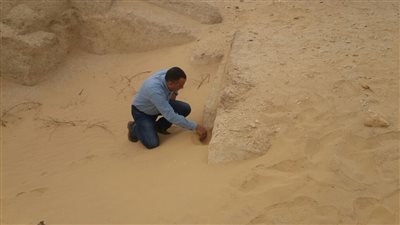 بالصور.. بدء أعمال البعثة الأثرية بمنطقة الغريفة شمال تونة الجبل