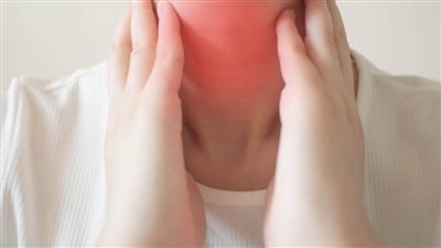 5 أعراض للإصابة بأورام الغدة الدرقية