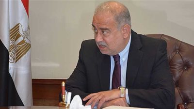 «الوزراء» يفوض 3 محافظين منح إجازة للعاملين بالحكومة بسبب الأمطار