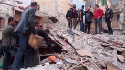 مصرع مسن في انهيار عقار من 3 طوابق بالإسكندرية