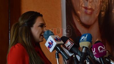 سلاف فواخرجي: لا علاقة لغيابي عن مصر بالسياسة