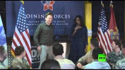 بالفيديو.. ميشيل أوباما تزور قاعدة «العديد» الأمريكية في قطر