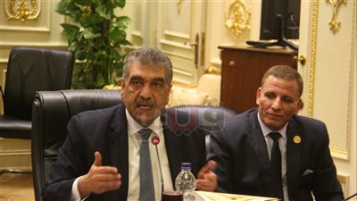 «قوى عاملة البرلمان» تناقش أزمة عدم صرف العلاوة لبعض الشركات