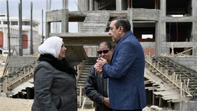 رئيس جامعة القناة: مصنع الأدوية مشروع عملاق لخدمة طلاب الصيدلة