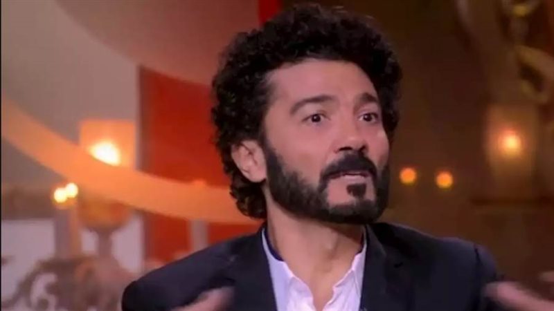 النجم خالد النبوي