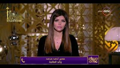 معلمة تعتدي على تلميذة بمطواة داخل الفصل في بولاق الدكرور (فيديو)