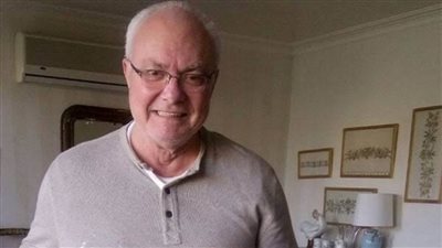 الفنان يوسف فوزي.. تزوج ٤ مرات ووالدته ملكة جمال مصر