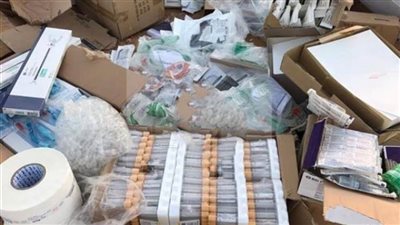 مصادرة 9 آلاف قطعة مستلزمات طبية مجهولة المصدر بالسيدة زينب