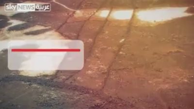 عالم يكشف غموض تكوينات غريبة في صحراء السعودية (فيديو)