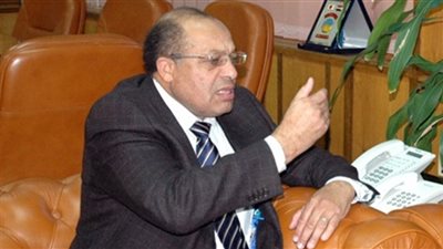 جامعة قناة السويس استشارى عام لمشروع تنمية محور الإقليم