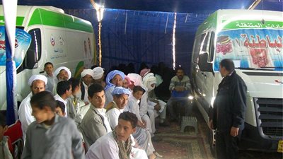 قافلة طبية لعلاج أهالي قرية بنجر السكر بمطروح