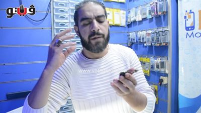 طريقة إدخال سوفت وير إلى بوردة الهاتف (فيديو)