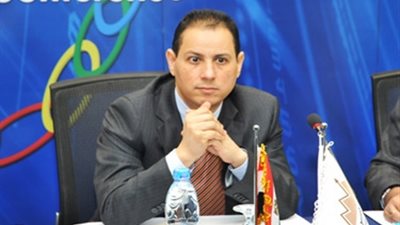 محمد عمران رئيس البورصة المصرية يتحدث عن مستقبل 
