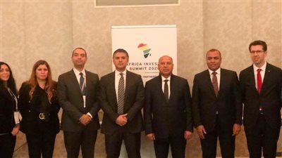 كامل الوزير يدرس مخطط النقل الذكي بلندن