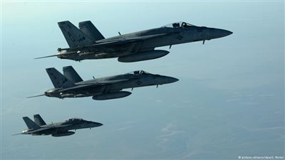 غارات على مواقع لـ