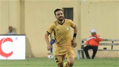 «أحمد شديد قناوي» يهدر ركلة جزاء لـ الإنتاج الحربي أمام الزمالك