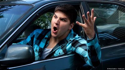 قريبا.. هاتفك المحمول يحميك من حوادث الطرق