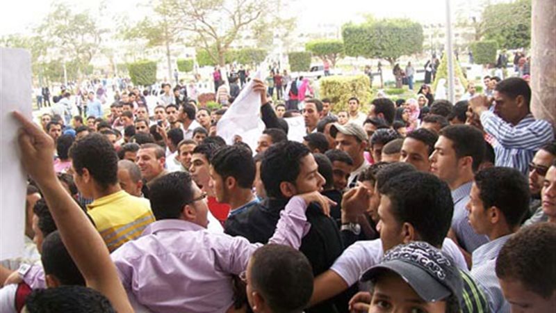 جانب من الوقفة الاحتجاجية