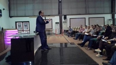 الشباب والرياضة تبدأ برنامج المعايشة لكوادرها في المحافظات