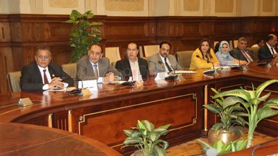 «دفاع البرلمان» تناقش تطوير الصناعات الحربية بحضور العصار