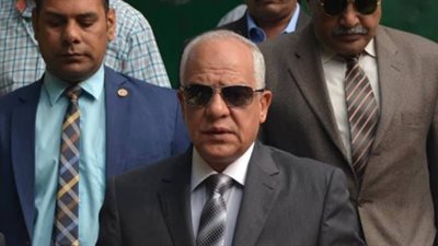 محافظ الجيزة: 9 عيادات طبية متنقلة للكشف على مواطني «أبو غالب»