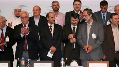 ننشر بيان اللقاء التشاوري الوطني السوري بمدريد.. يؤكد ضرورة نزع الشرعية من الأسد.. سحب الجيش إلى ثكناته وإطلاق سراح المعتقلين.. تأسيس مجلس حكماء تتمثل فيه مكونات الشعب السوري برعاية الأمم المتحدة