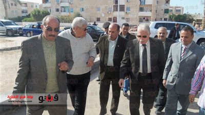 بالصور.. محافظ جنوب سيناء يتفقد امتحانات الشهادة الإعدادية