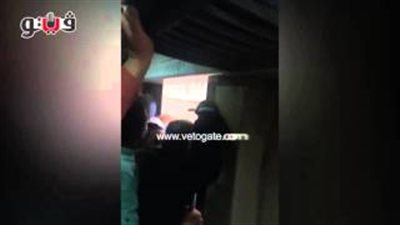 بالفيديو.. مترو الخط الأول يسير بأبواب مفتوحة