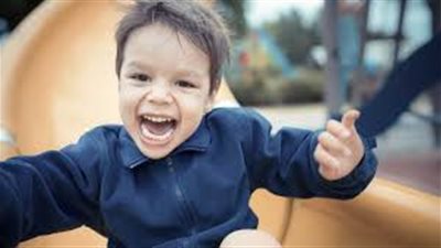 12 خطوة تضمن استماع طفلك إليك بسهولة