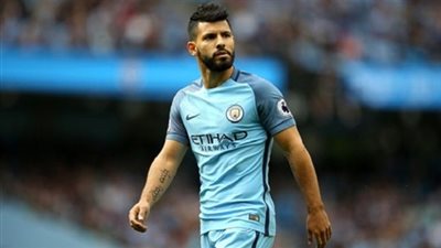 أجويرو يقود هجوم مانشستر سيتي أمام يونايتد