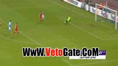 بالفيديو.. نابولي يتقدم بثلاثية في شباك متيولاند بالشوط الأول