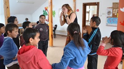 إحصاء: نصف أطفال رومانيا هددوا بالعوز والنبذ الاجتماعي خلال 2016