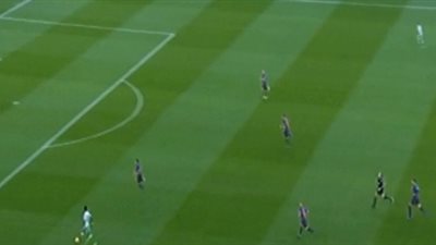 برشلونة يسقط بخسارة مدوية أمام ريـال بيتيس 4/3 (فيديو)