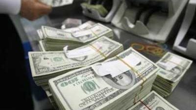 شركات الصرافة تتوقع ارتفاع اليورو والدينار الكويتى اليوم