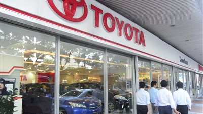 «تويوتا» تصنع سيارات تعمل بالهيدروجين لتخفيض التلوث