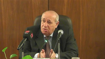 «أبو شادي»: قانون حماية المنافسة يحقق الانضباط السعرى بالأسواق