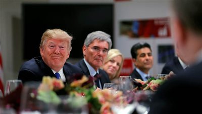 8 آلاف وجبة ومفيش كافيار... قائمة ما يتناوله المشاركون في منتدى 