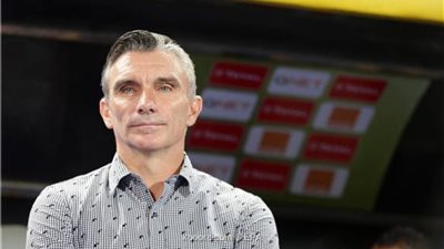 كارتيرون يجتمع بلاعبي الأهلي غدا