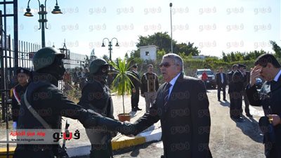 بالصور.. قائد 