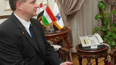 سفير المجر بالقاهرة: نتائج الاستفتاء على الدستور نجاح كبير للشعب المصري