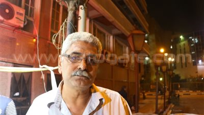 بالفيديو والصور.. صاحب شركة مقاولات ببورسعيد يبيع «الوهم» للمواطنين.. استولى على مئات الآلاف من الضحايا مقابل شقق.. باع الشقة الواحدة لأكثر من فرد.. 140 بلاغًا ضده بالأقسام.. جهود أمنية مكثف