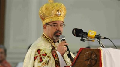 بطريرك الكاثوليك يزور مستشفى 57357