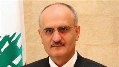 وزير لبناني يدعو إلى فصل تشكيل الحكومة اللبنانية عن مؤتمر 