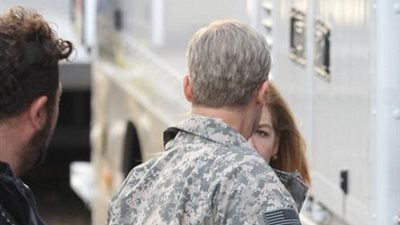 بالصور.. «براد بيت» يحاول اغتيال السفير الألماني في فيلمه الجديد