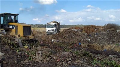 برلماني يطالب بإقالة وزيري التنمية المحلية والبيئة ومحافظ البحيرة لهذا السبب