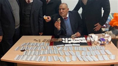 ضبط حشيش وأفيون بحوزة راكب في مطار القاهرة