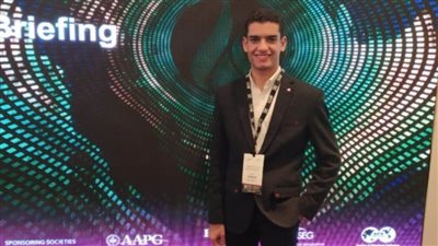 فوز طالب بجامعة السويس في مسابقة المؤتمر الدولي لتكنولوجيا البترول بالسعودية