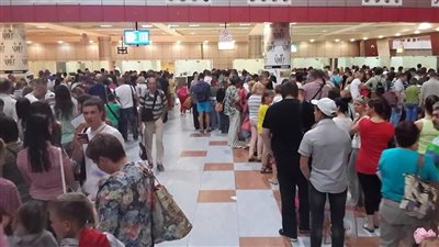 صدمة في شرم الشيخ بعد قرار روسيا إلغاء رحلاتها إلى مصر